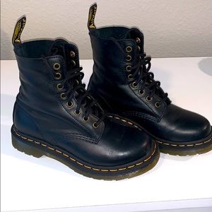 Dr. Marten’s The Original 1460 Pascal